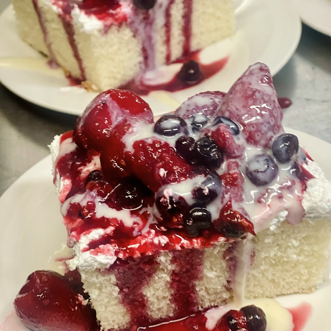 Berry dessert plated